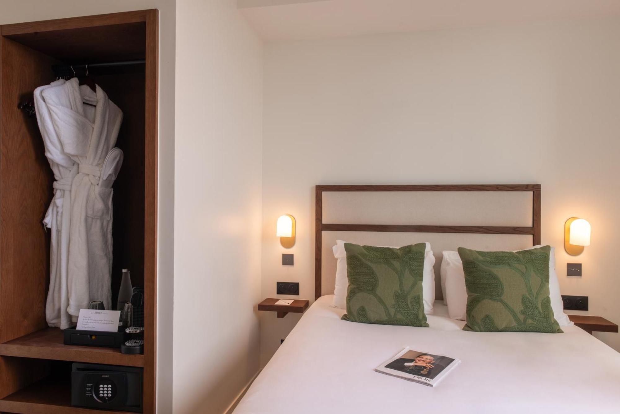 Le Lampika Hotel Paris Phòng bức ảnh