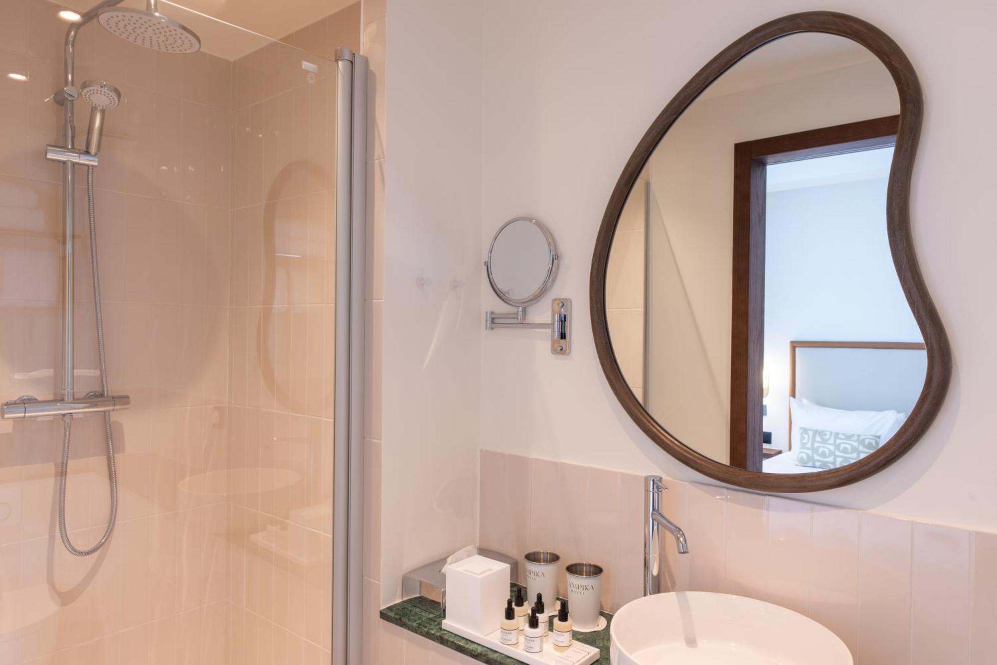 Le Lampika Hotel Paris Phòng bức ảnh