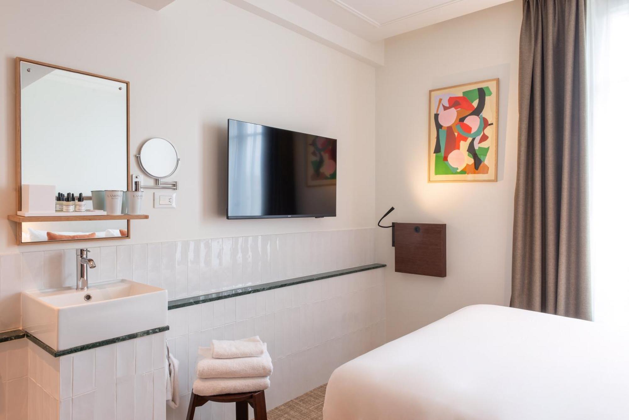 Le Lampika Hotel Paris Phòng bức ảnh